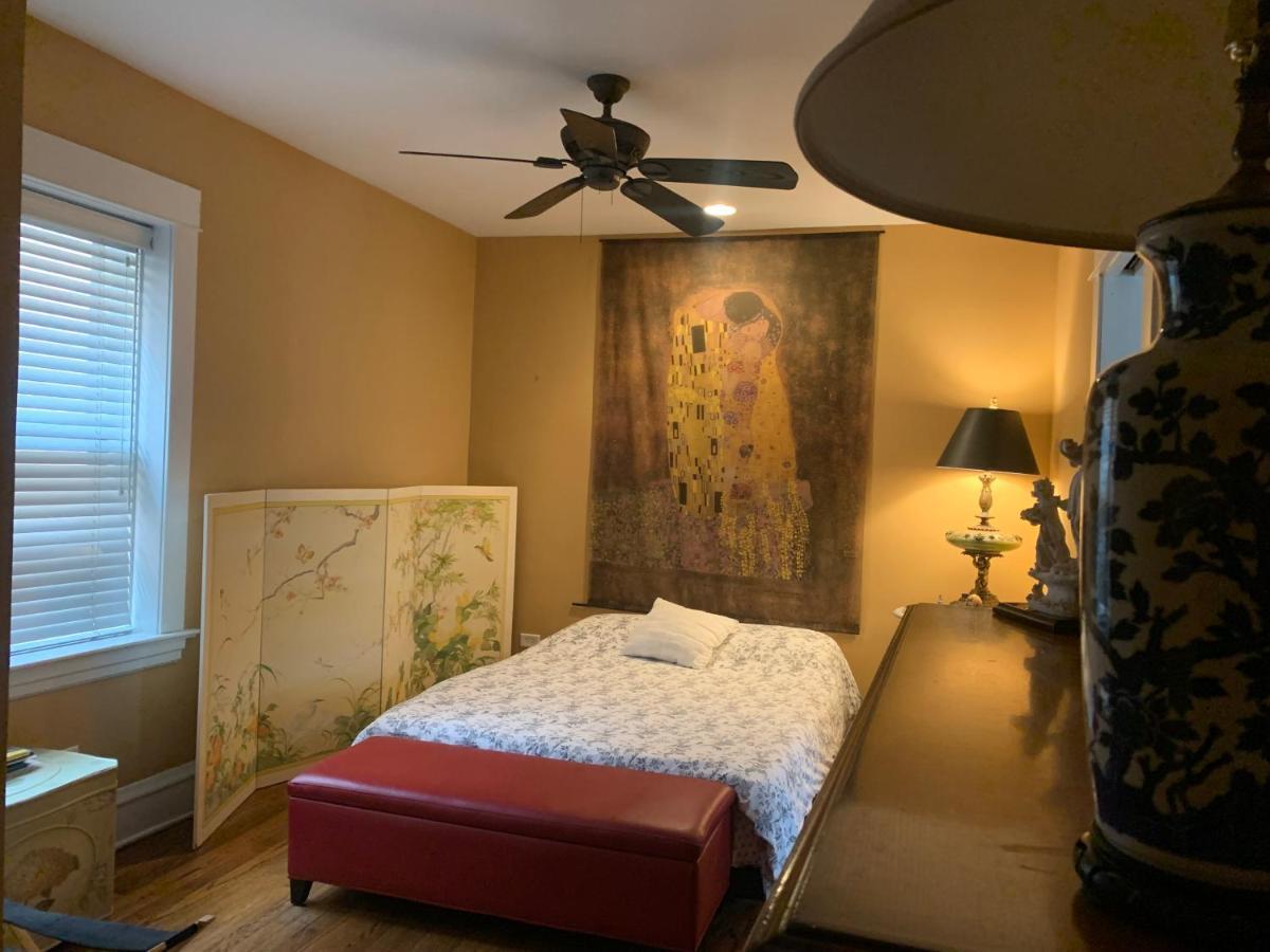 Oak Park Beauties - Tree Lined Streets - Walkable Apartment Ngoại thất bức ảnh